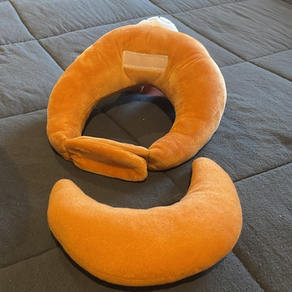 Animal Fox Infant Bottle holder for self feeding - Picture 5 of 7